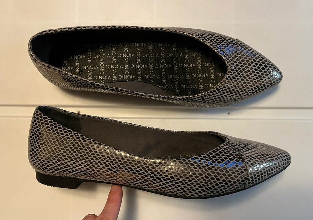 Vionic Gem Caballo Women's 7 Ballet Flats Slip On Shoes Gunmetal Snake Silver